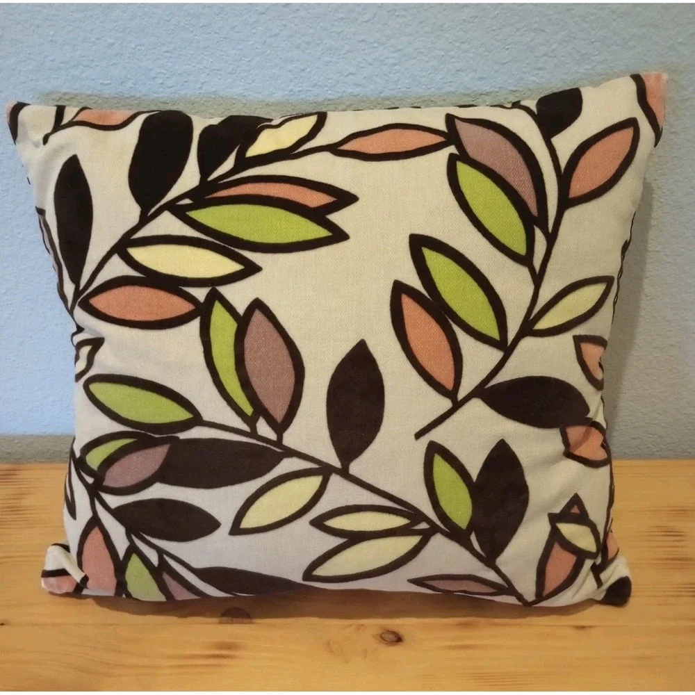 SISCOVERS Decorative Pillow Abstract Floral Bitter Square Throw Pillow